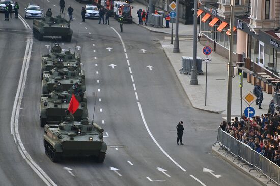 Ночная репетиция парада Победы в Москве 