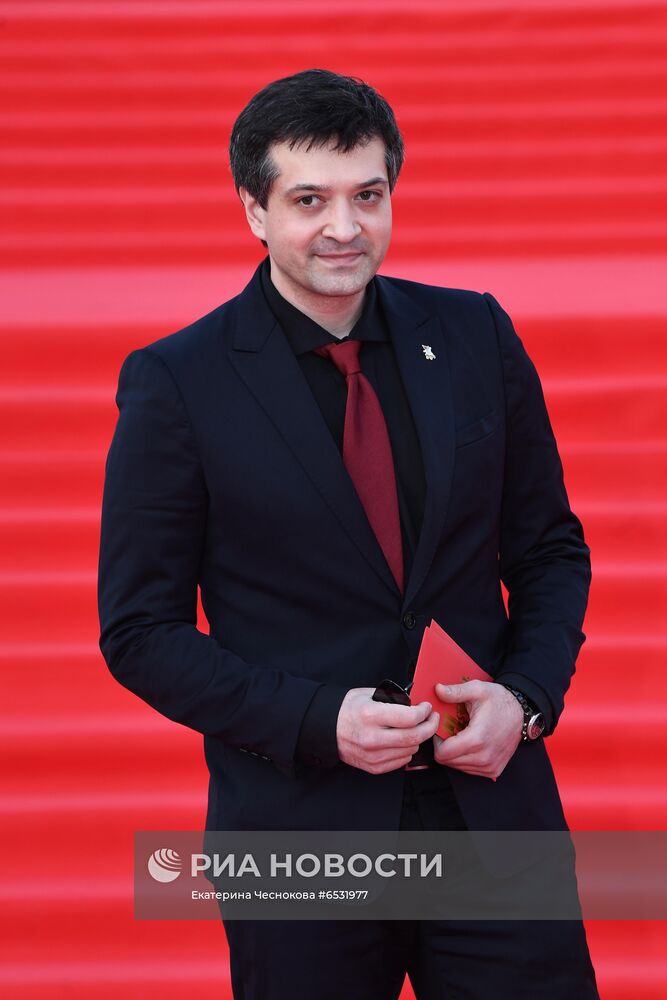 Церемония закрытия 43-го ММКФ