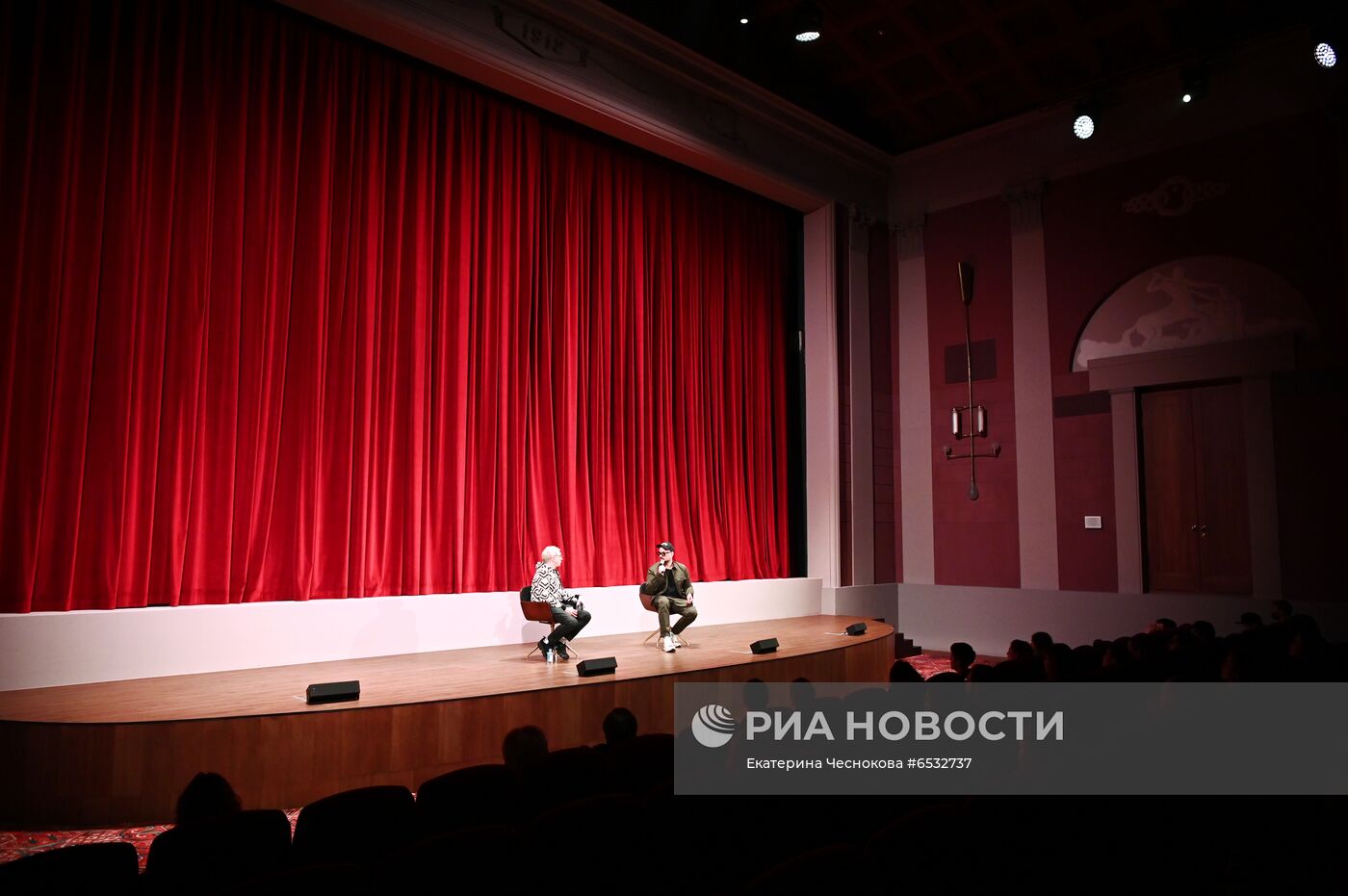 Спецпоказ фильма "Догвилль" в кинотеатре "Художественный"