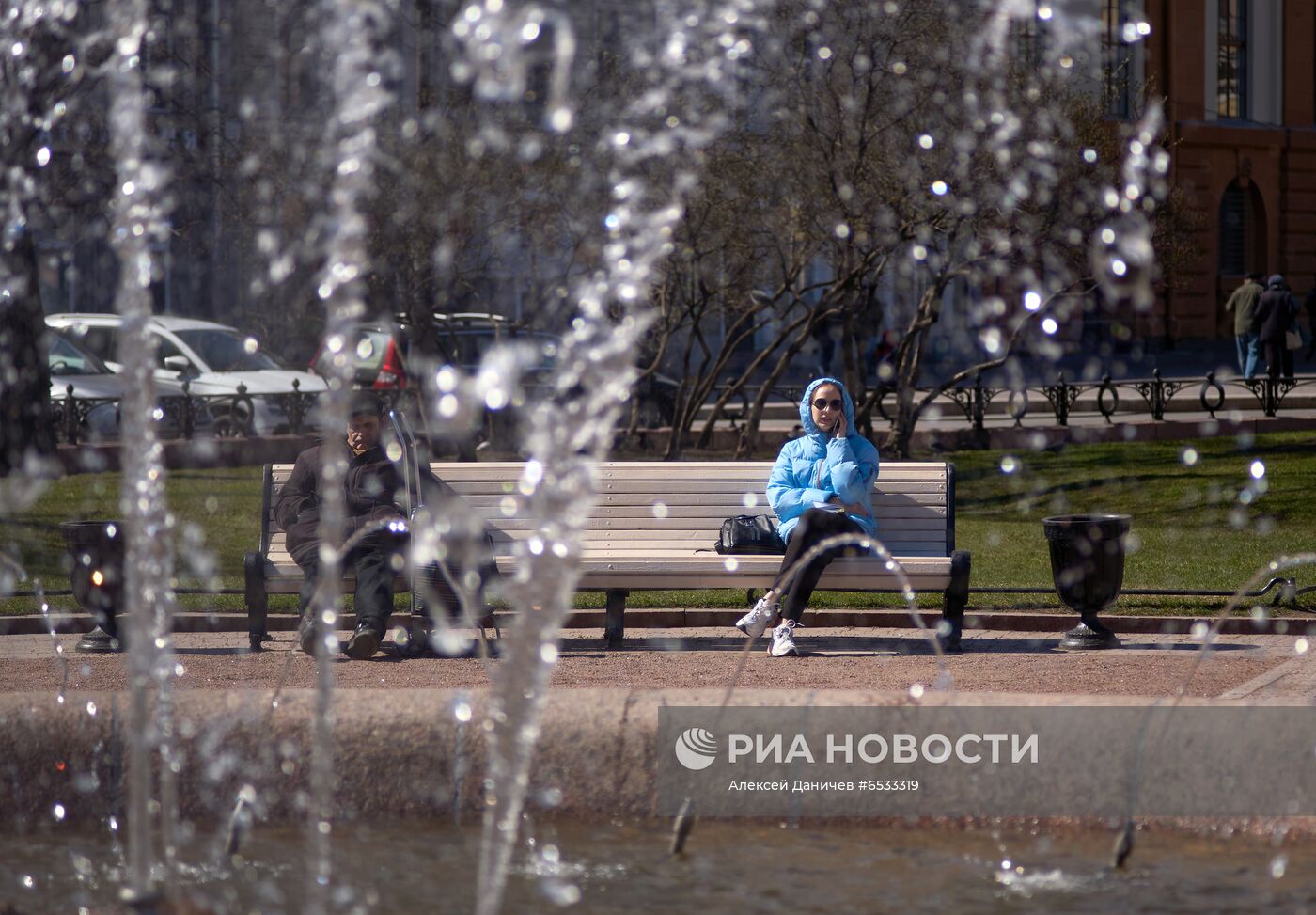 Открытие сезона фонтанов в Санкт-Петербурге