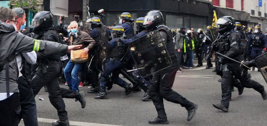 Беспорядки на первомайской демонстрации в Париже