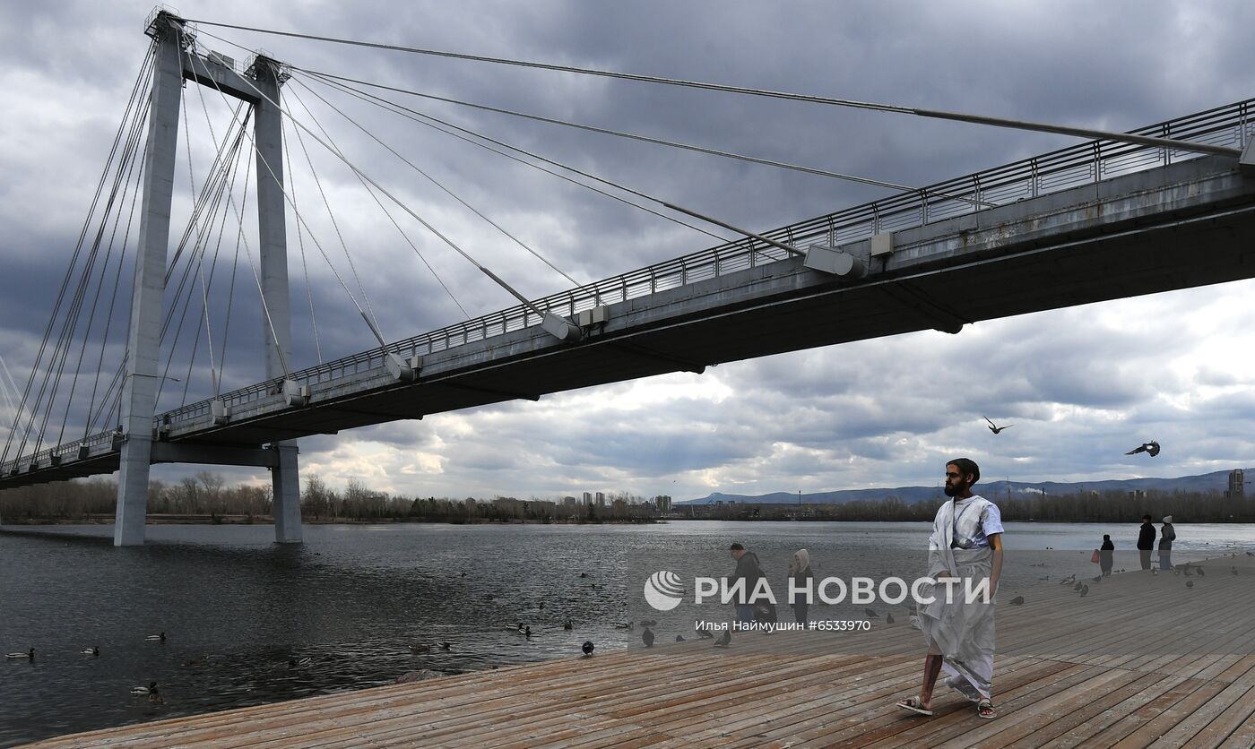 Празднование Пасхи в регионах России