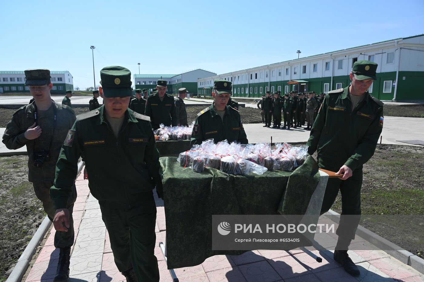 Празднование Пасхи в регионах России