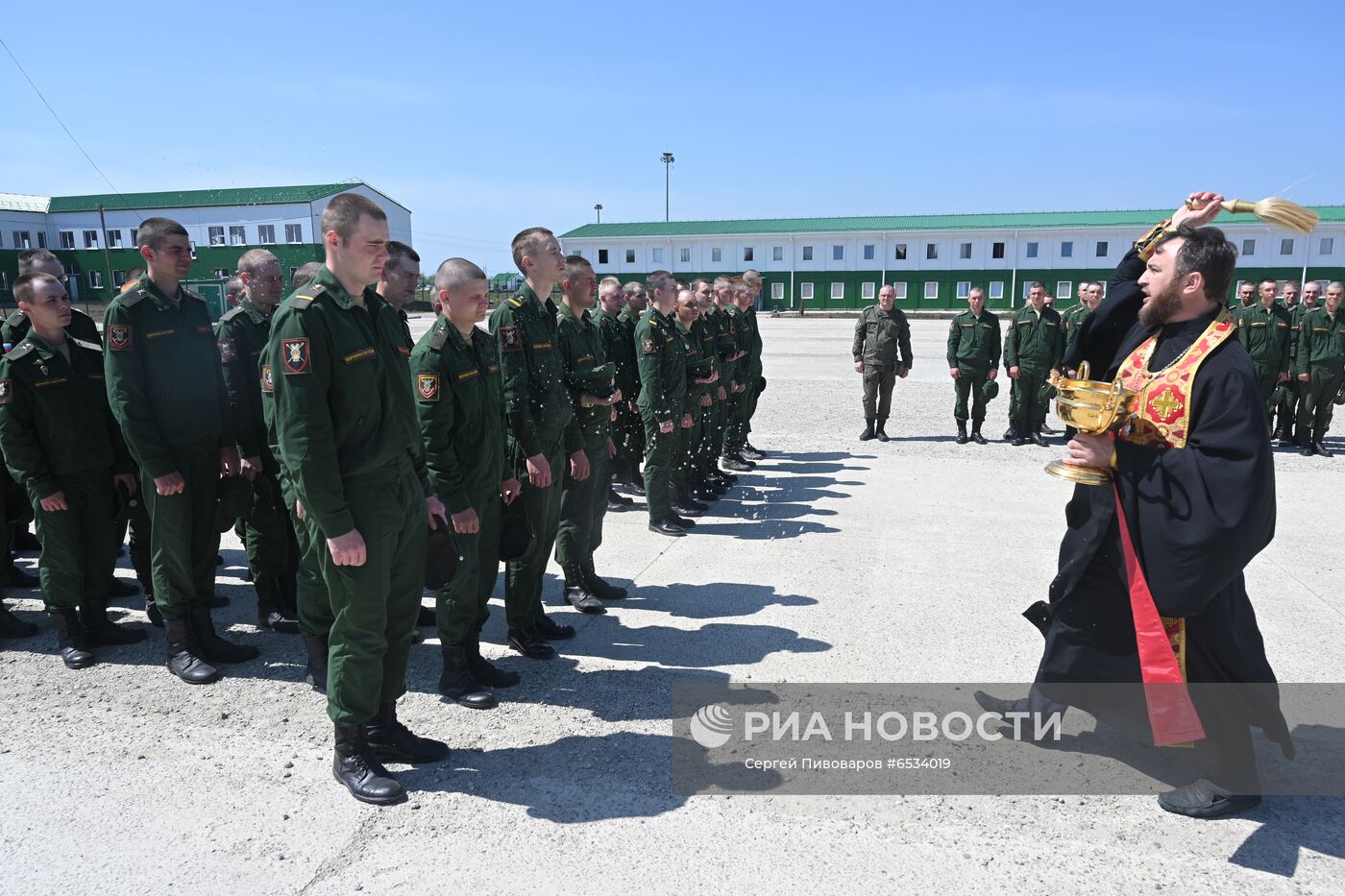 Празднование Пасхи в регионах России