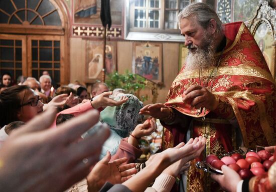 Празднование Пасхи в регионах России