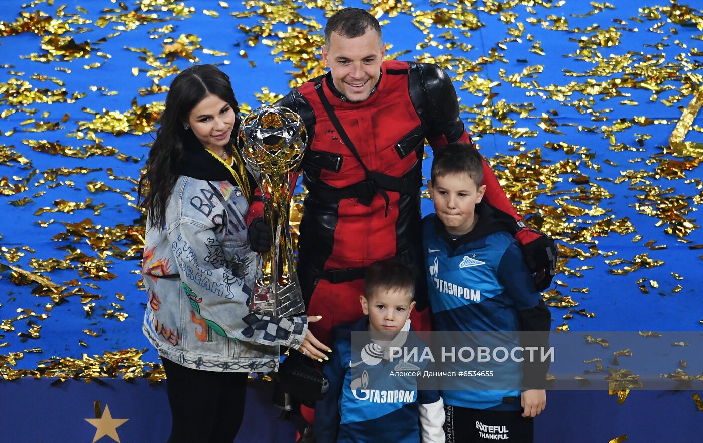 ФК "Зенит" стал досрочно чемпионом России