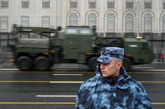 Ночная репетиция парада Победы в Москве