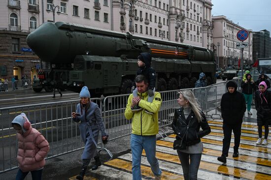 Ночная репетиция парада Победы в Москве