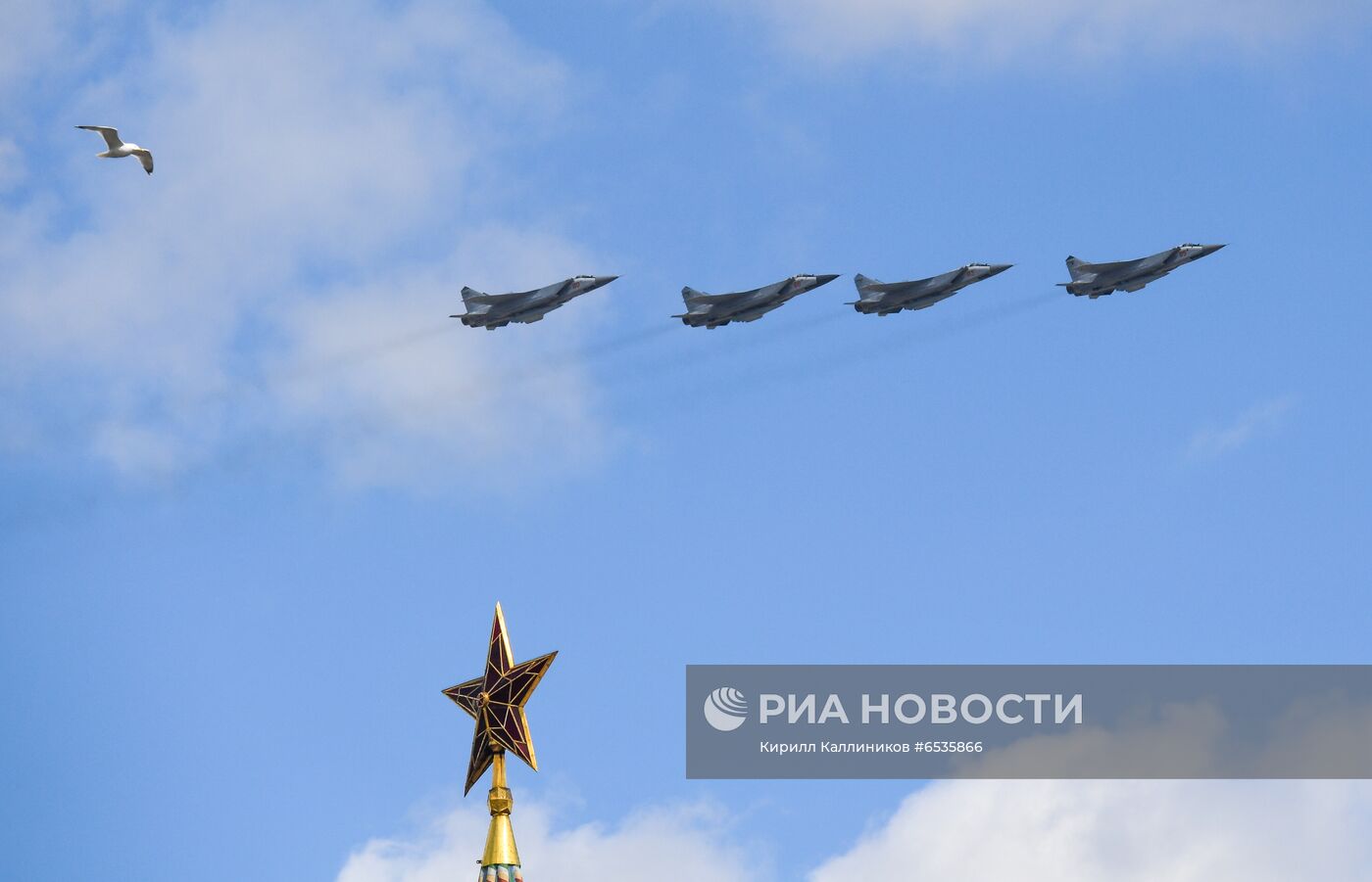 Репетиция воздушной части парада Победы