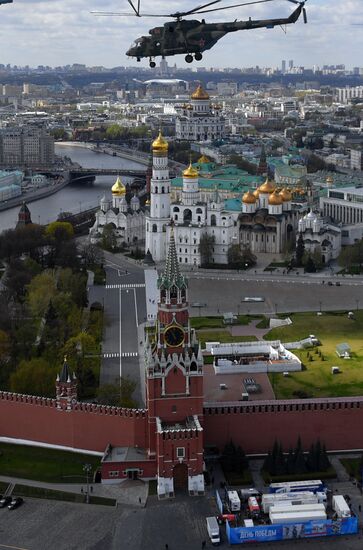 Репетиция воздушной части парада Победы