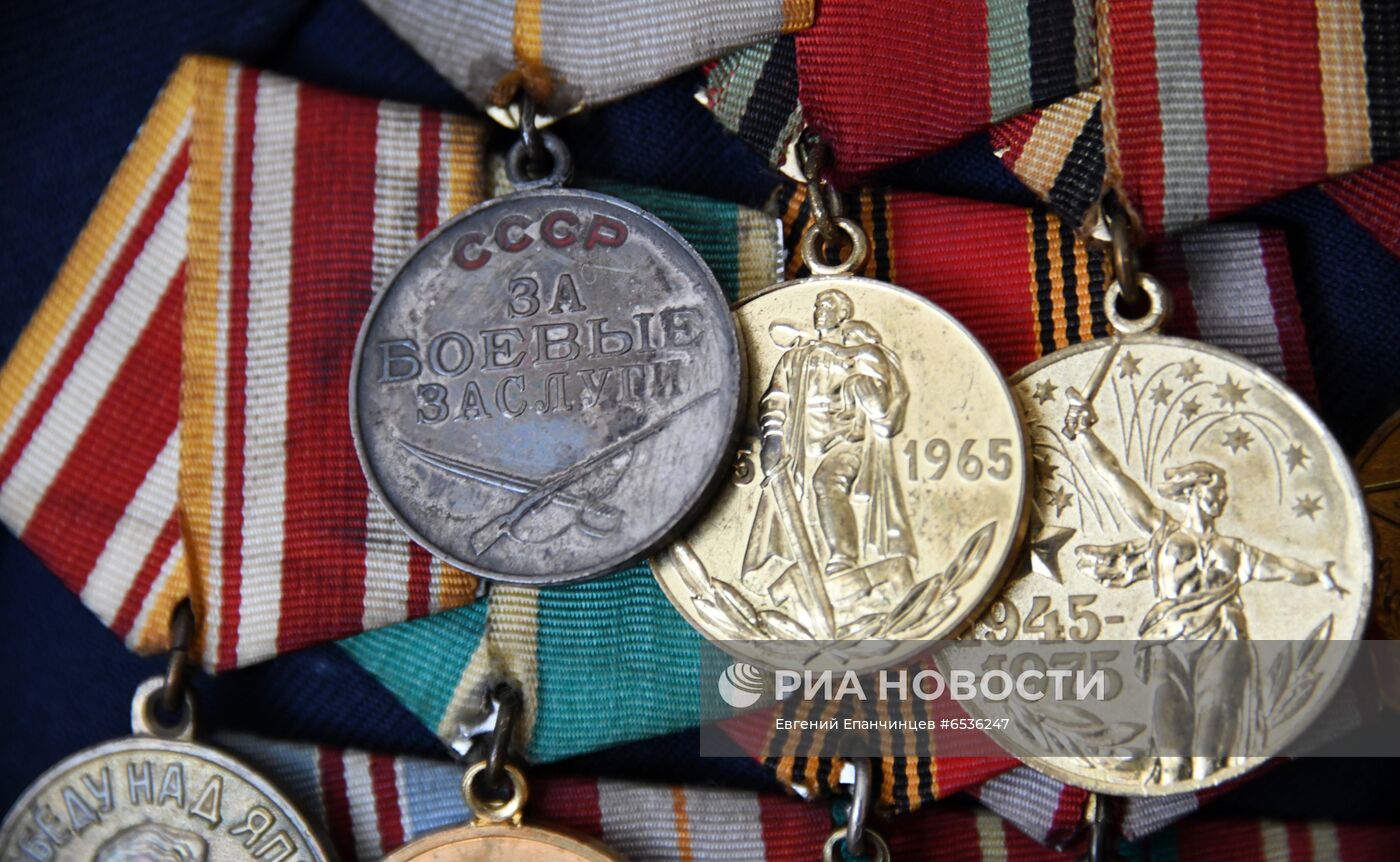 Поздравление ветеранов Великой Отечественной войны с Днем Победы