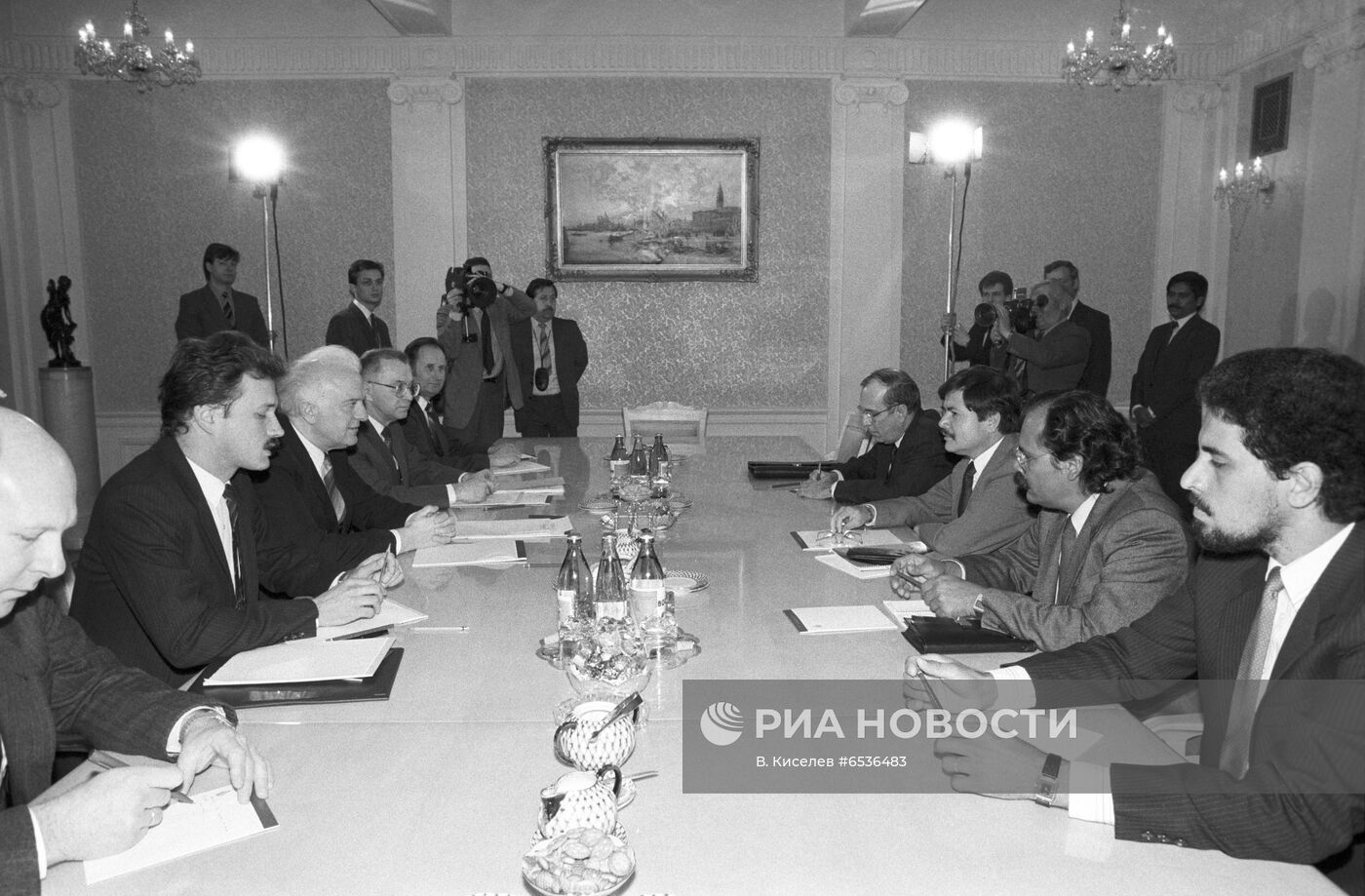 Министр внешнеэкономического сотрудничества Никарагуа Г. Руис Эрнандес в Москве.