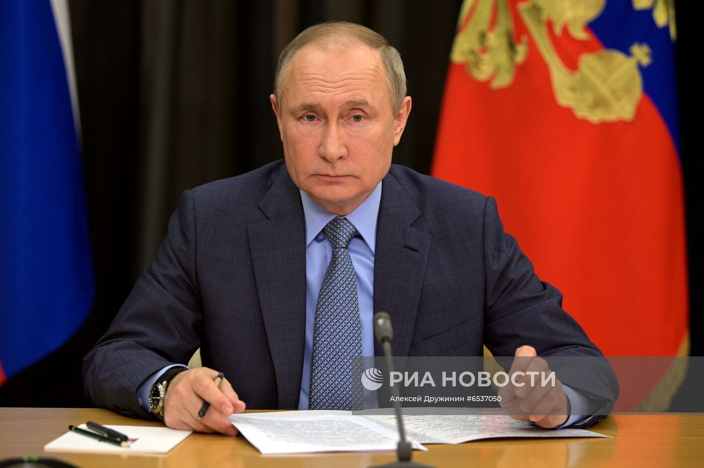 Президент РФ В. Путин провел встречу с вице-премьером РФ Т. Голиковой 