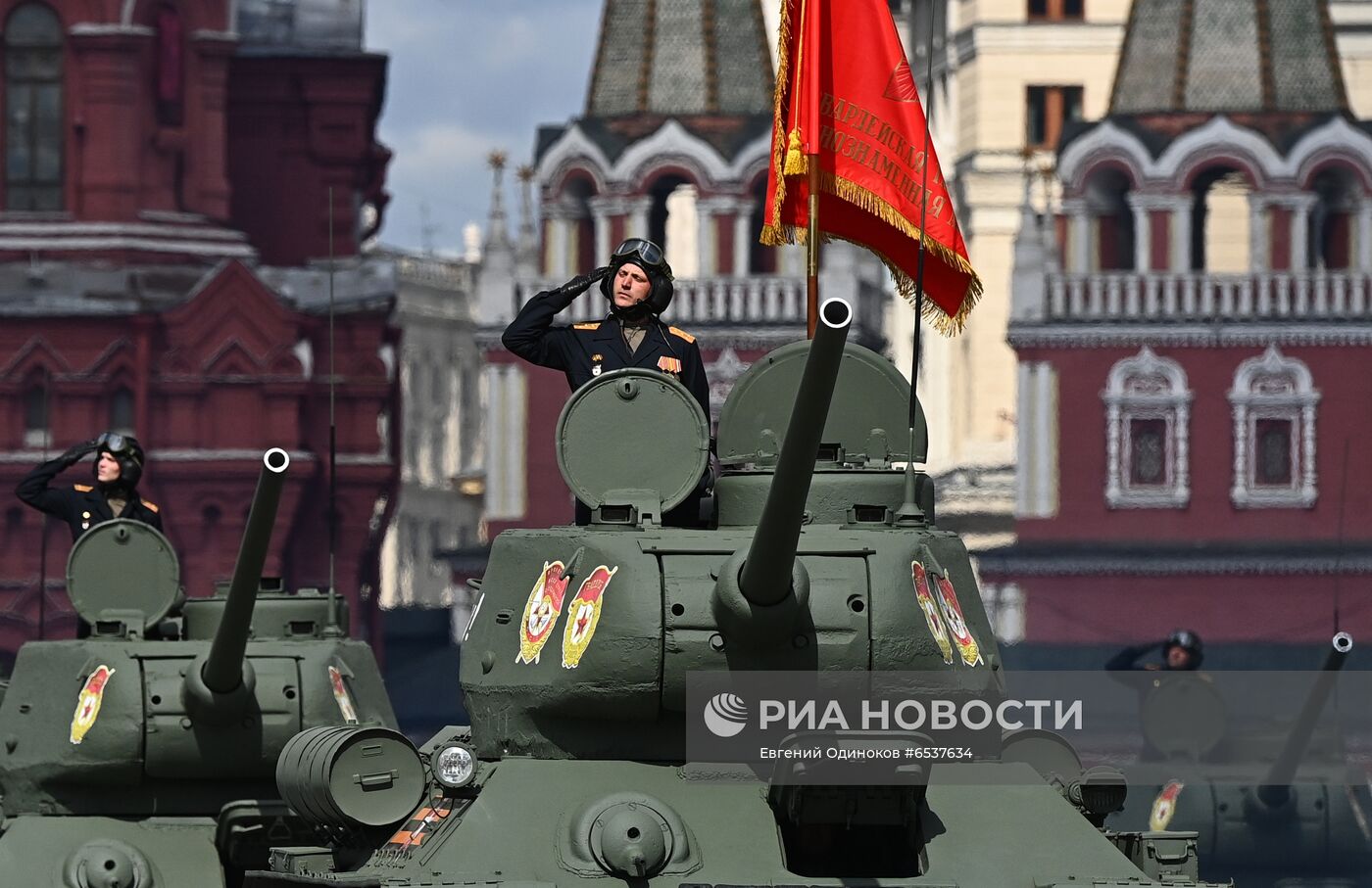 Генеральная репетиция парада Победы в Москве