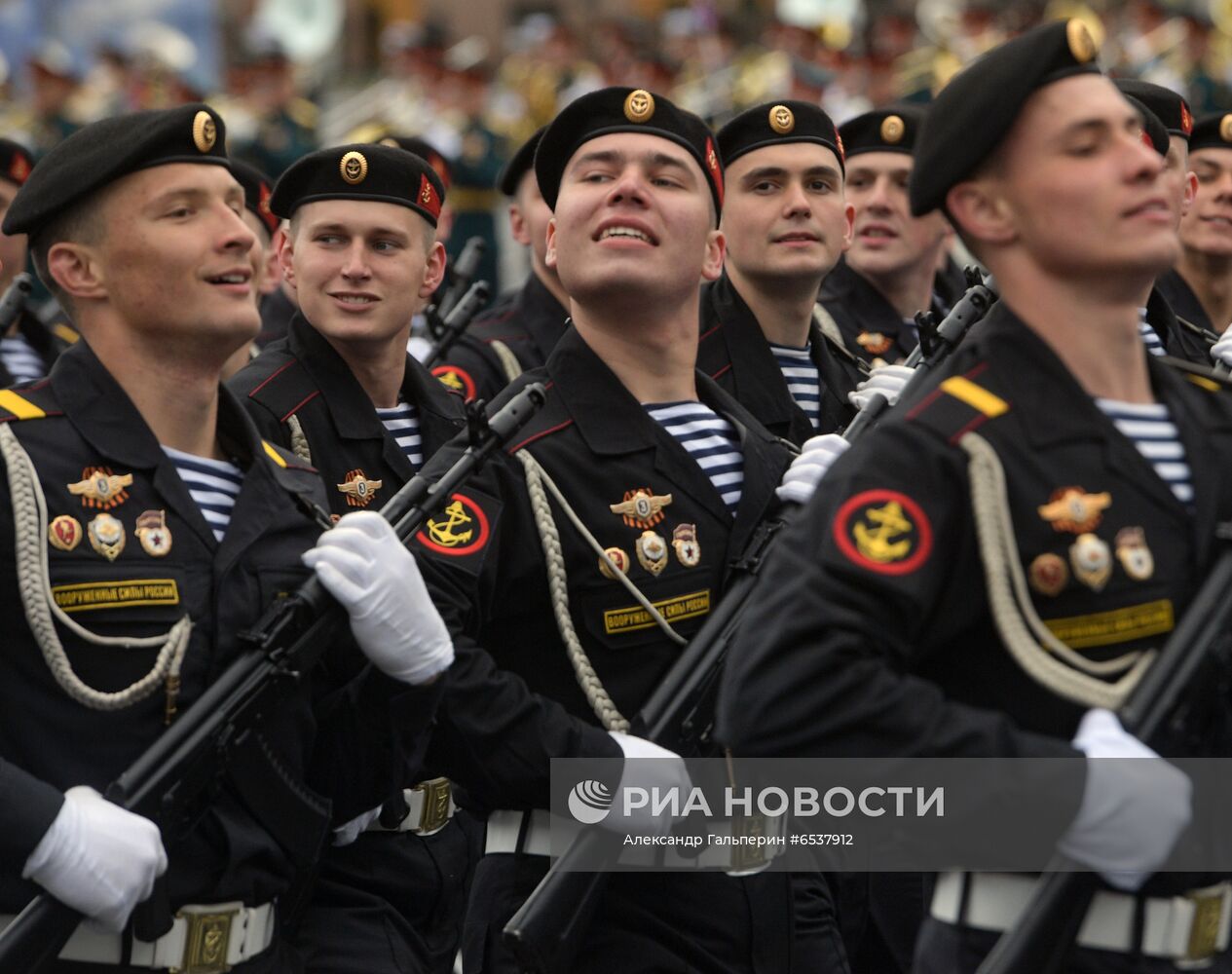 Генеральная репетиция парада Победы в Санкт-Петербурге