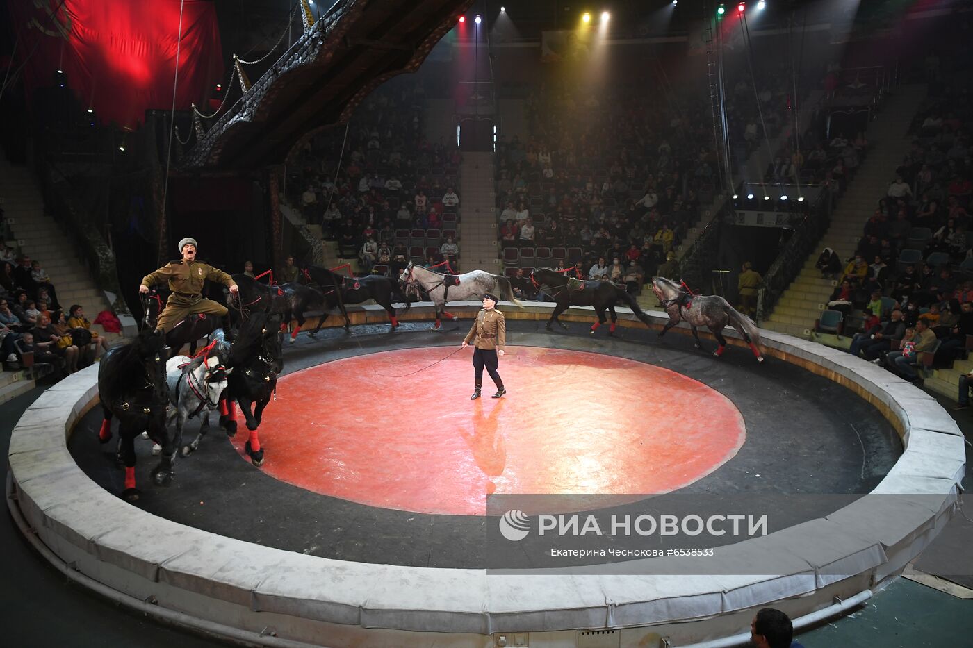 Мероприятия Росгосцирка по случаю 76-летия Победы