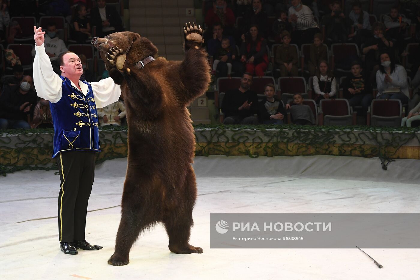 Мероприятия Росгосцирка по случаю 76-летия Победы