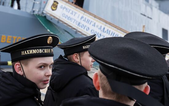 Фрегат "Адмирал Горшков" открыли для экскурсий