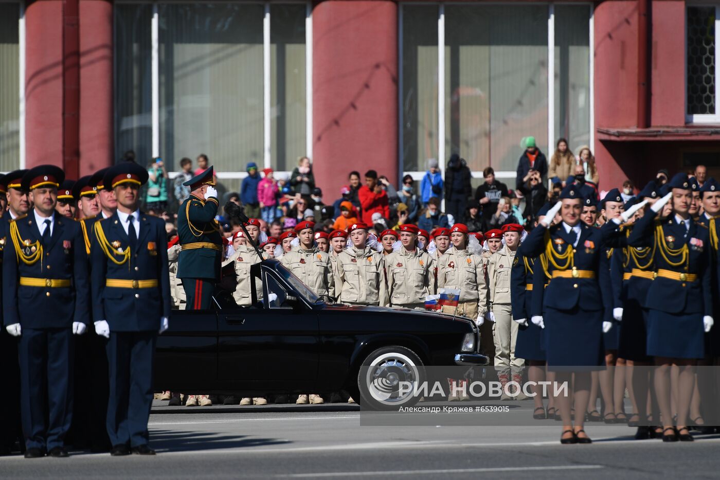 Военный парад в городах России, посвящённый 76-й годовщине Победы