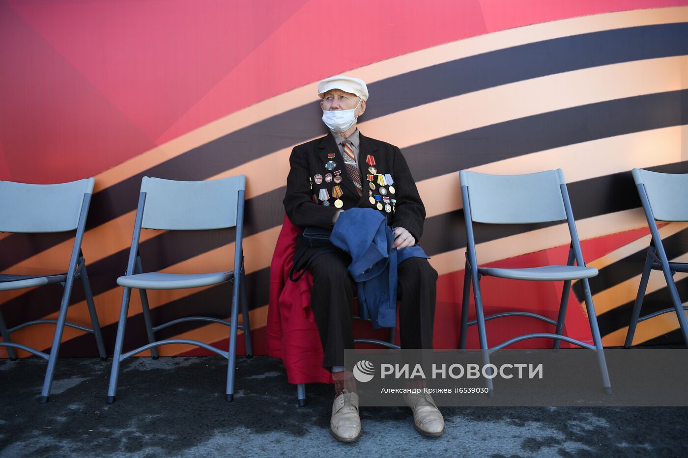 Военный парад в городах России, посвящённый 76-й годовщине Победы