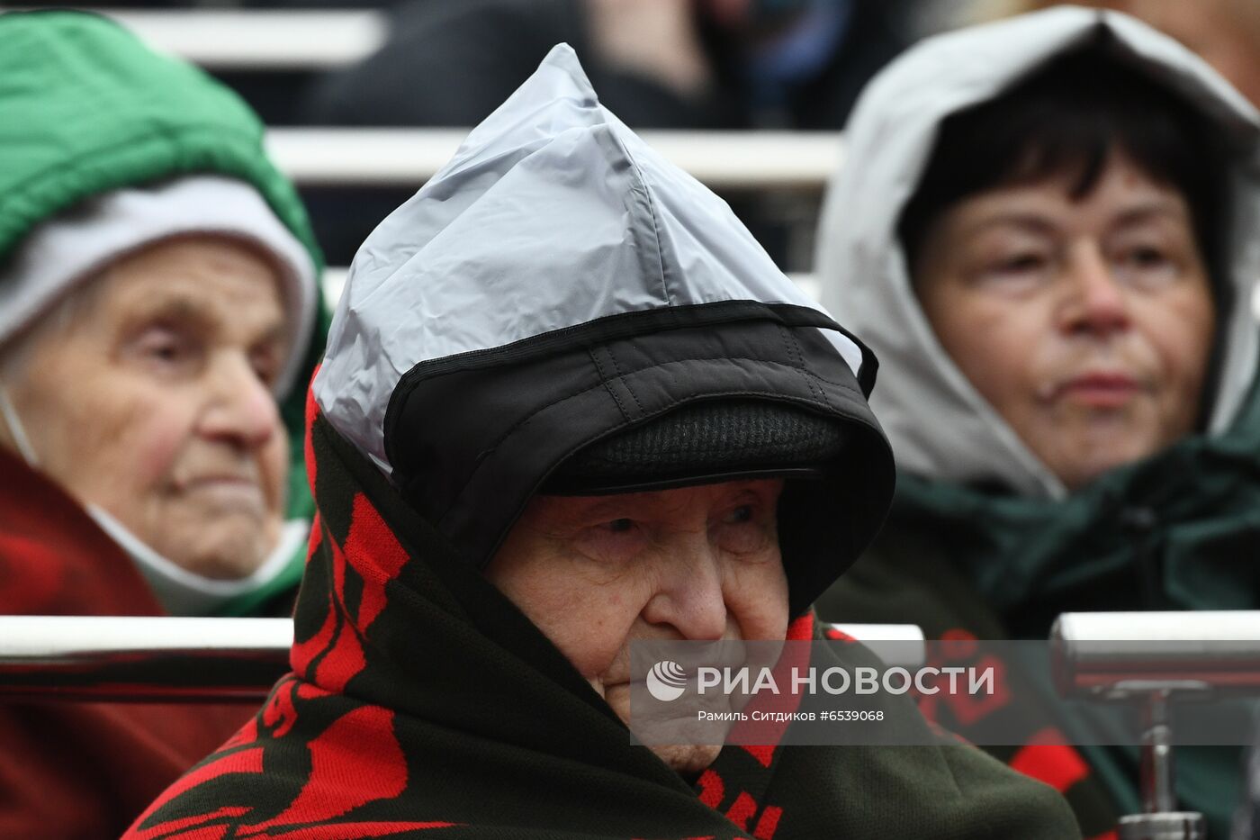 Военный парад в честь 76-й годовщины Победы 