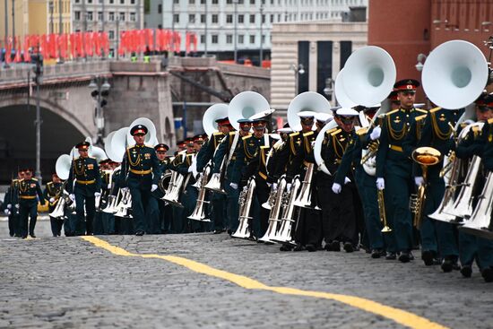 Военный парад в честь 76-й годовщины Победы 