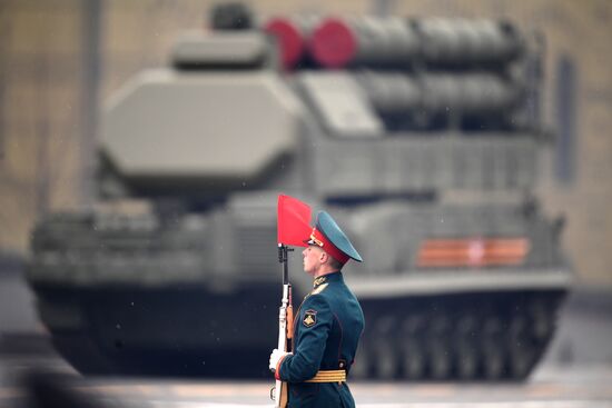 Военный парад в честь 76-й годовщины Победы 