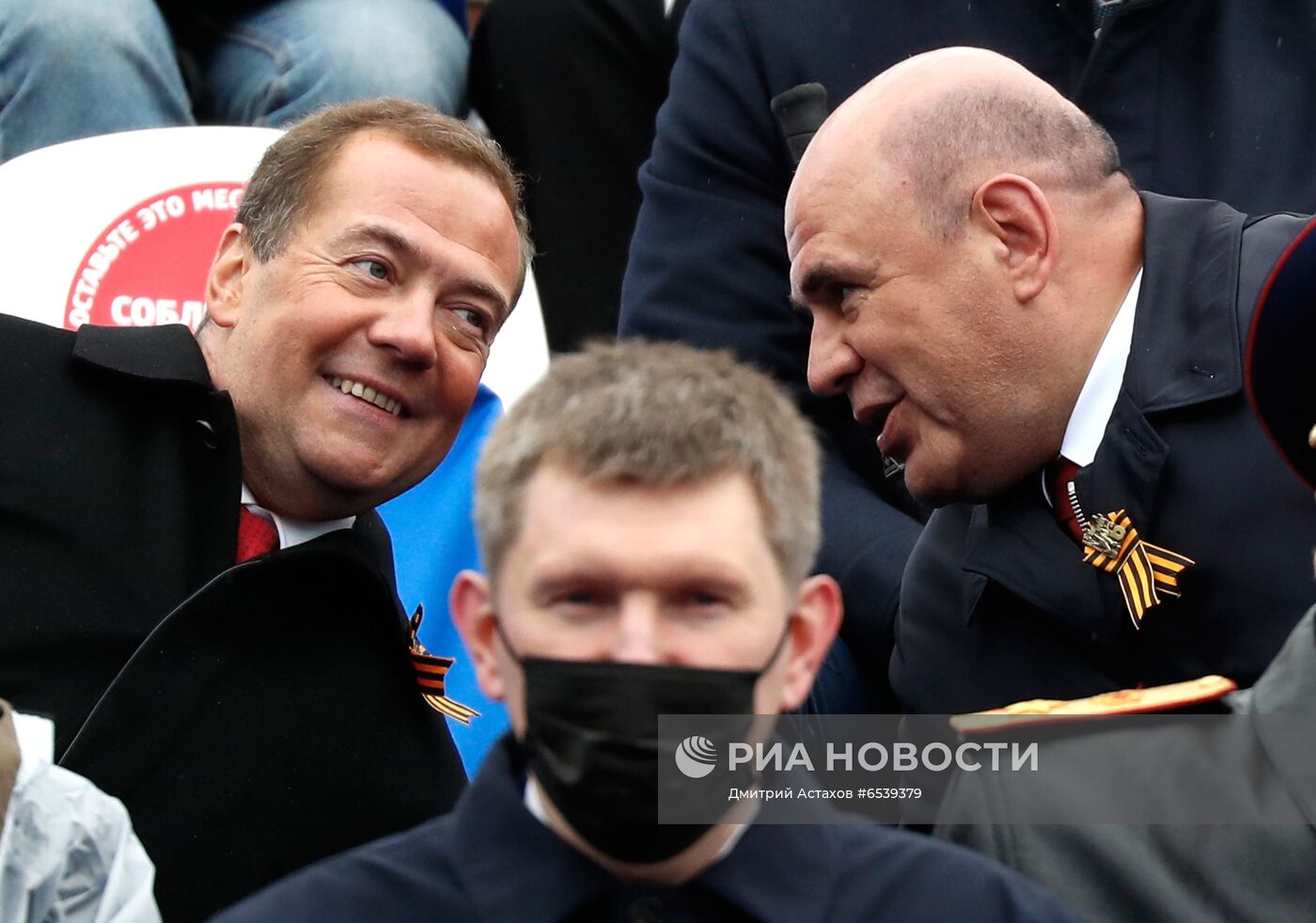 Президент РФ В. Путин на военном параде в честь 76-й годовщины Победы в ВОВ