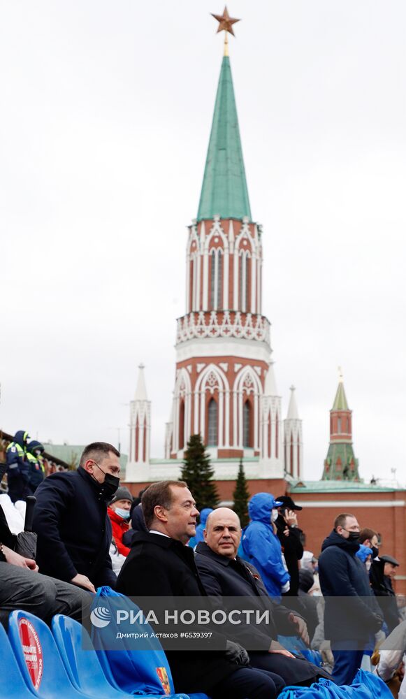 Президент РФ В. Путин на военном параде в честь 76-й годовщины Победы в ВОВ