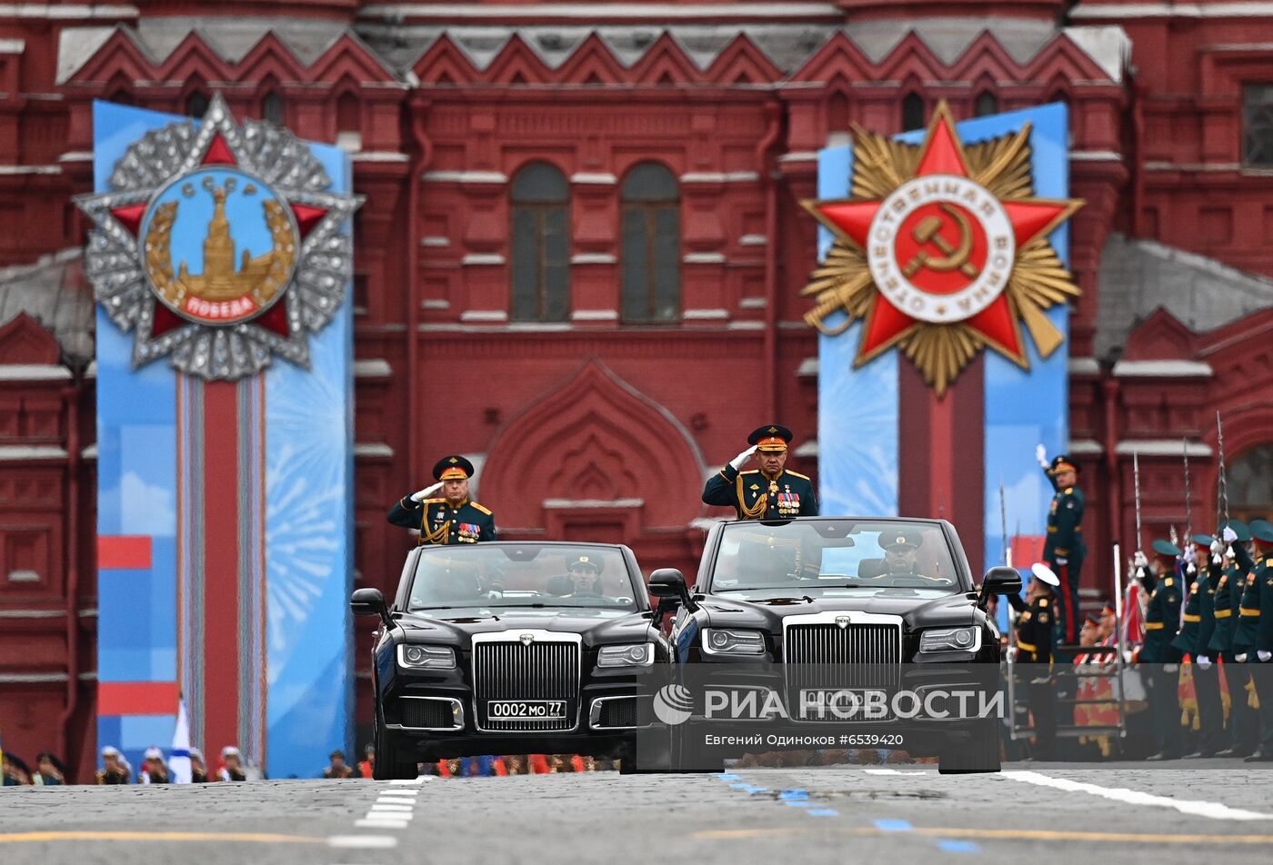 Военный парад в честь 76-й годовщины Победы