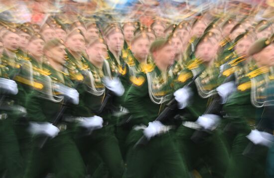 Военный парад в честь 76-й годовщины Победы 