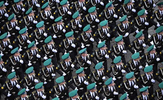 Военный парад в честь 76-й годовщины Победы 