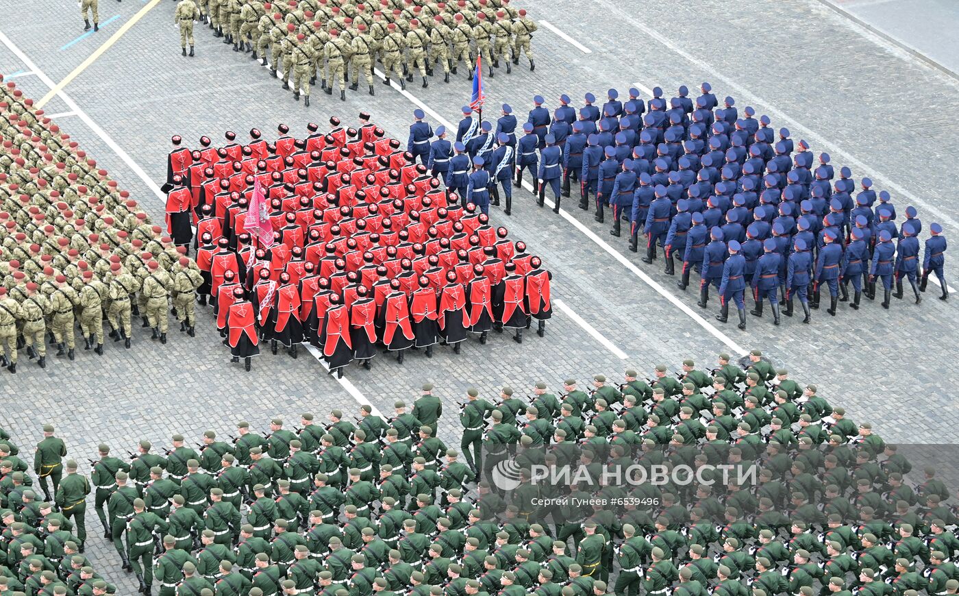 Военный парад в честь 76-й годовщины Победы