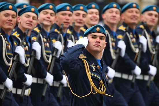 Военный парад в честь 76-й годовщины Победы 
