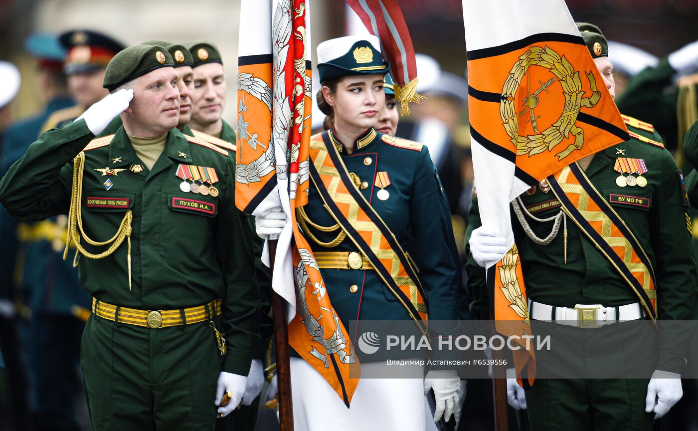 Военный парад в честь 76-й годовщины Победы