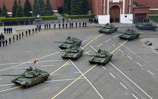 Военный парад в честь 76-й годовщины Победы 