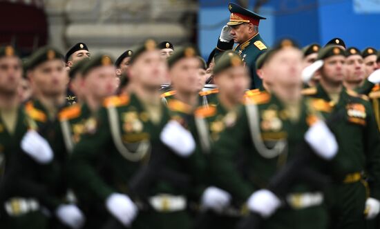 Военный парад в честь 76-й годовщины Победы 