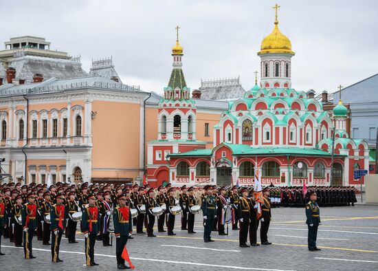 Военный парад в честь 76-й годовщины Победы 