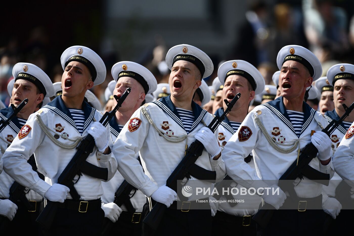 Военный парад в городах России, посвящённый 76-й годовщине Победы