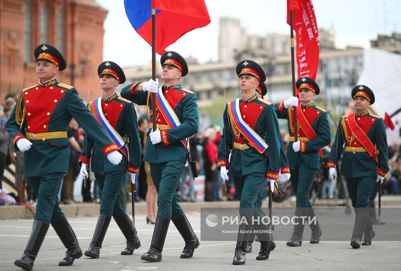 Военный парад в городах России, посвящённый 76-й годовщине Победы