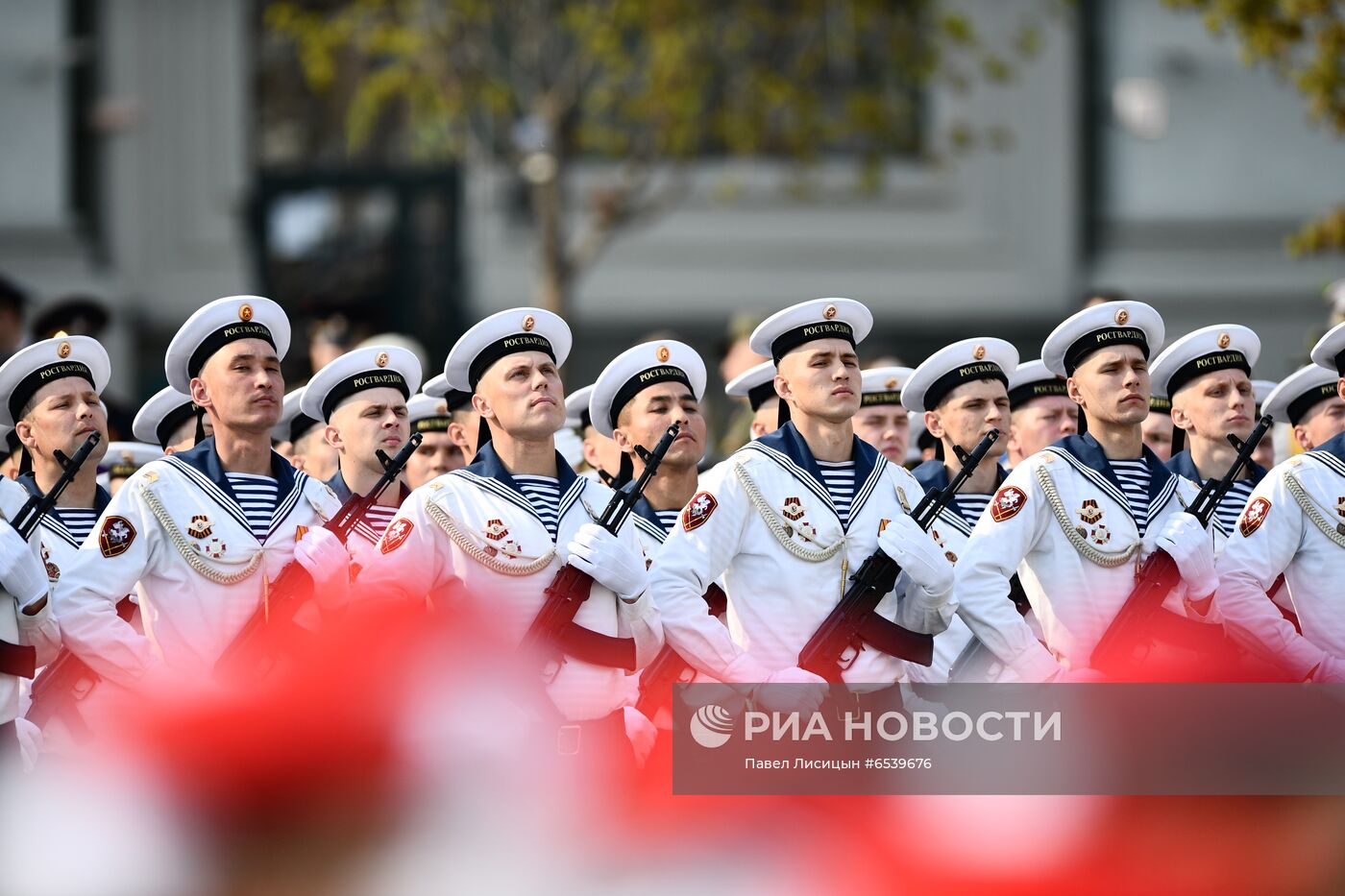 Военный парад в городах России, посвящённый 76-й годовщине Победы