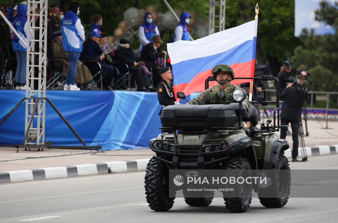 Военный парад в городах России, посвящённый 76-й годовщине Победы