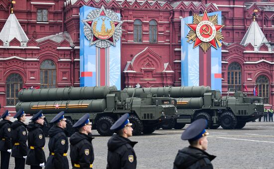 Военный парад в честь 76-й годовщины Победы 