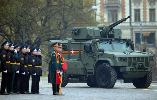 Военный парад в честь 76-й годовщины Победы 