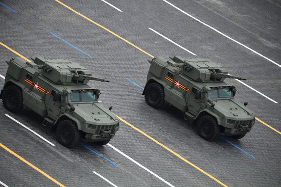 Военный парад в честь 76-й годовщины Победы 