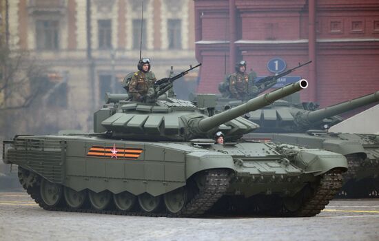 Военный парад в честь 76-й годовщины Победы 