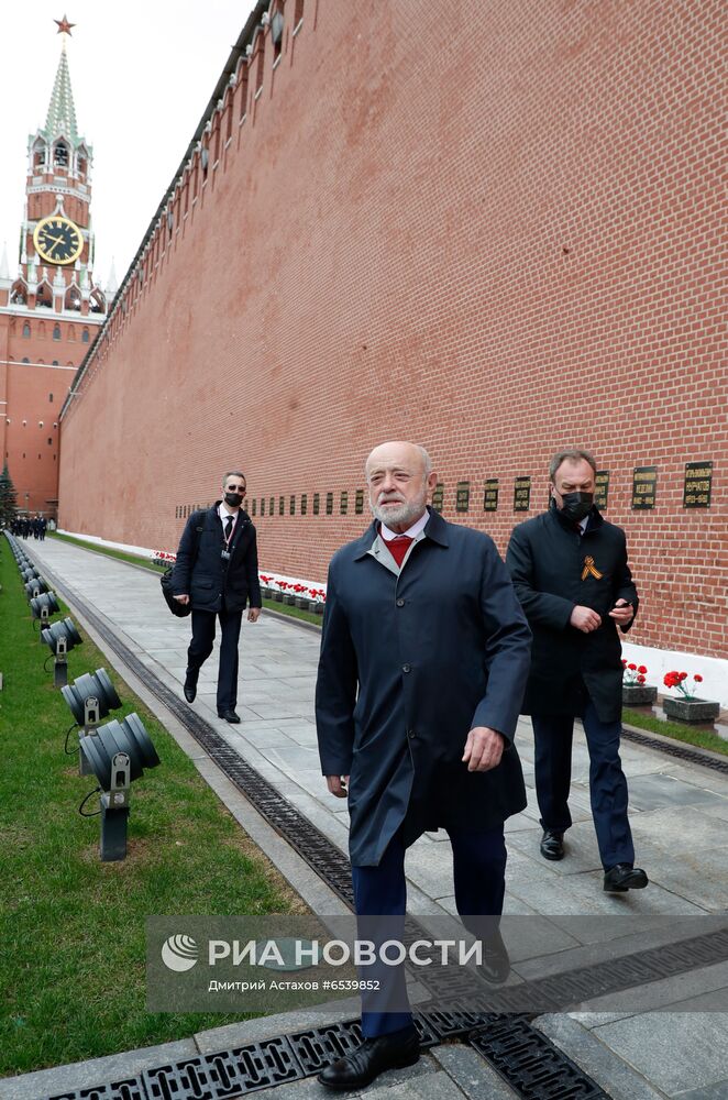 Военный парад в честь 76-й годовщины Победы