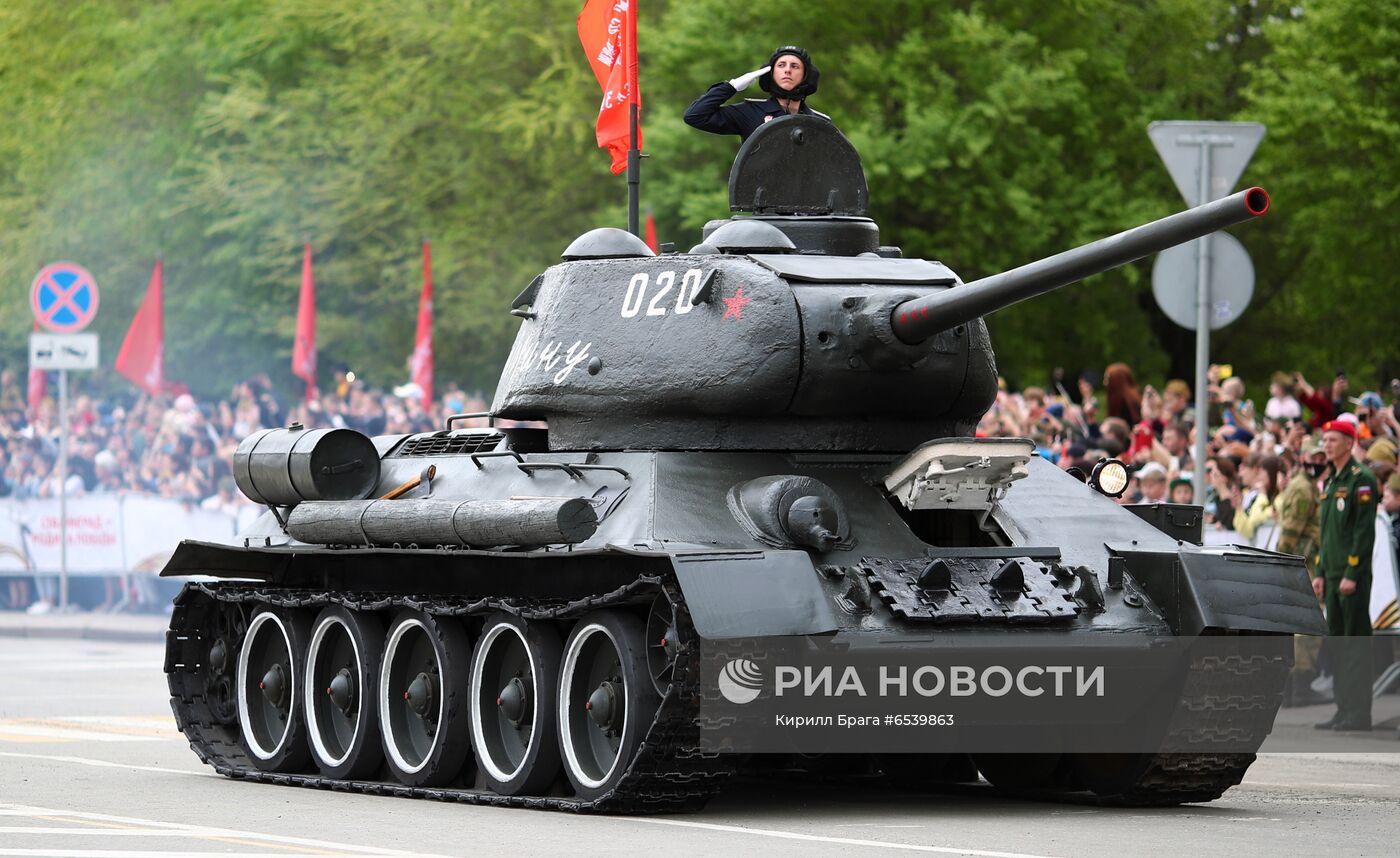 Военный парад в городах России, посвящённый 76-й годовщине Победы