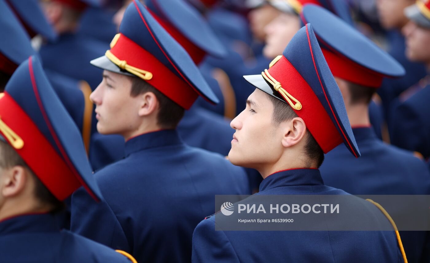 Военный парад в городах России, посвящённый 76-й годовщине Победы