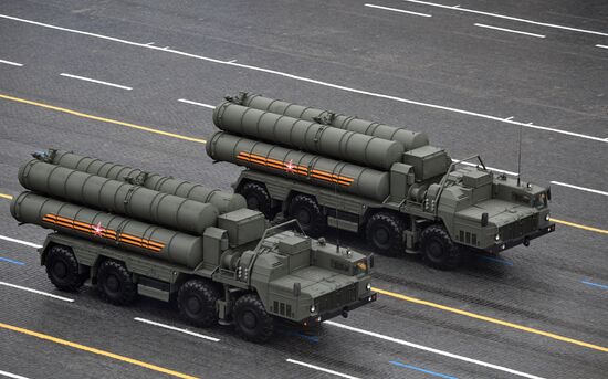 Военный парад в честь 76-й годовщины Победы 